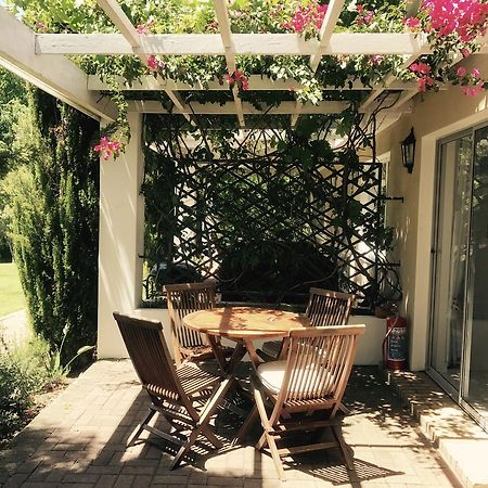 Bed and breakfast Constantia Spring Extérieur photo